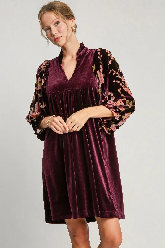 Umgee Velvet Mini Dress with Floral Print Burnout Sleeves in Plum Trendy Off-Shoulder Dress Mini