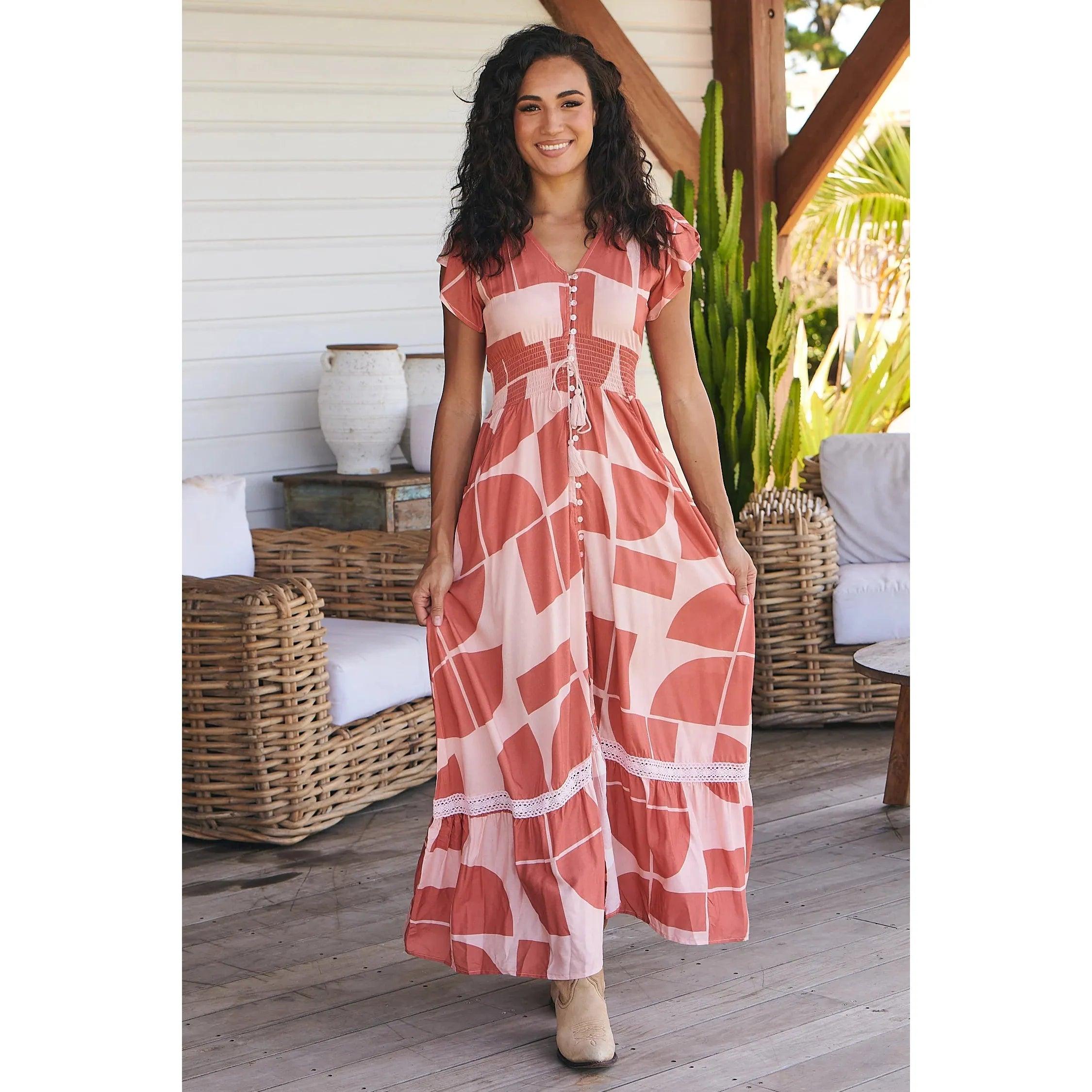 JAASE Cali Print Romi Maxi Dress Comfortable Fitted Maxi Dress