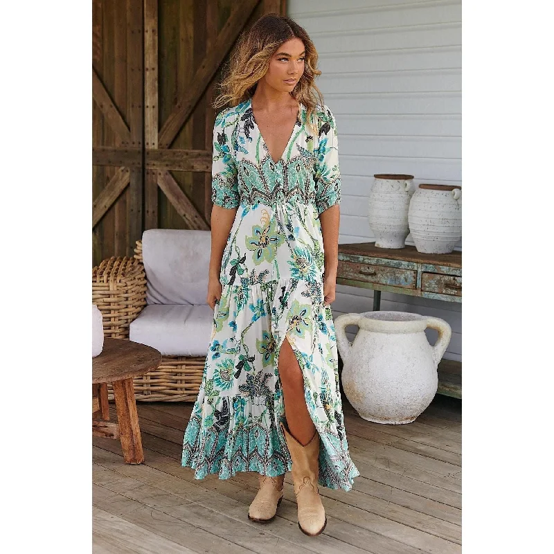 JAASE Utopia Print Tessa Maxi Dress Fashionable Chiffon Maxi Dress