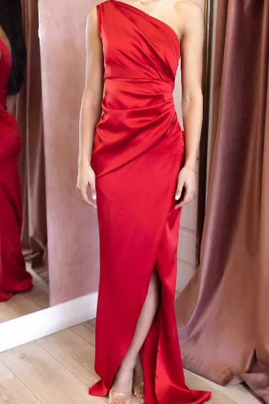 Mimosa Gown Red by HSH